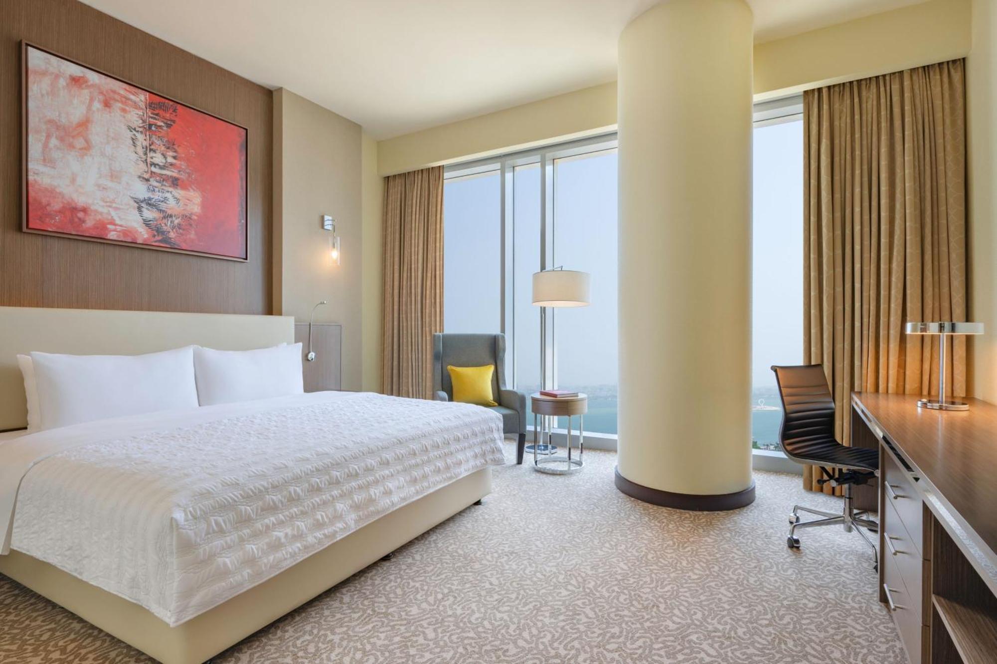 Le Meridien City Center Doha Exterior photo