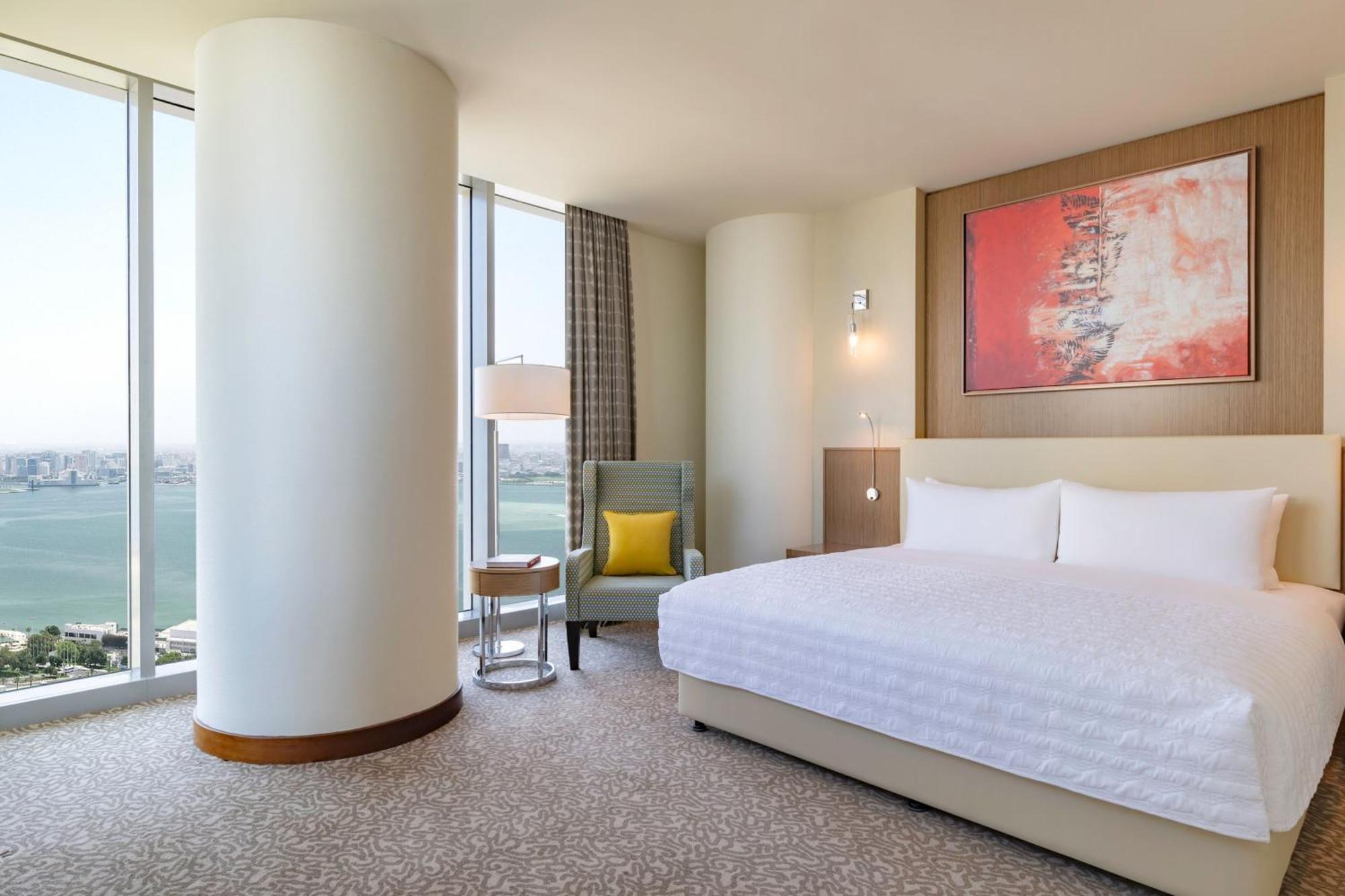 Le Meridien City Center Doha Exterior photo