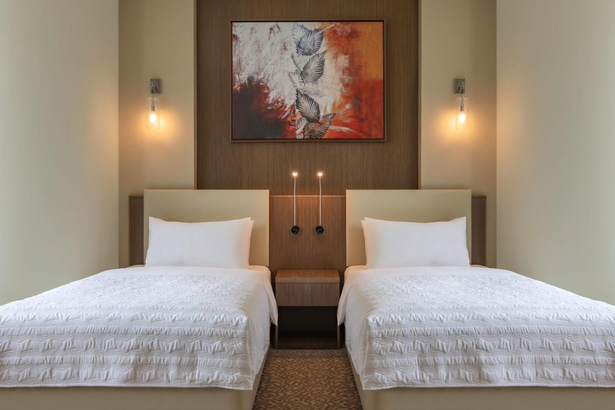 Le Meridien City Center Doha Exterior photo