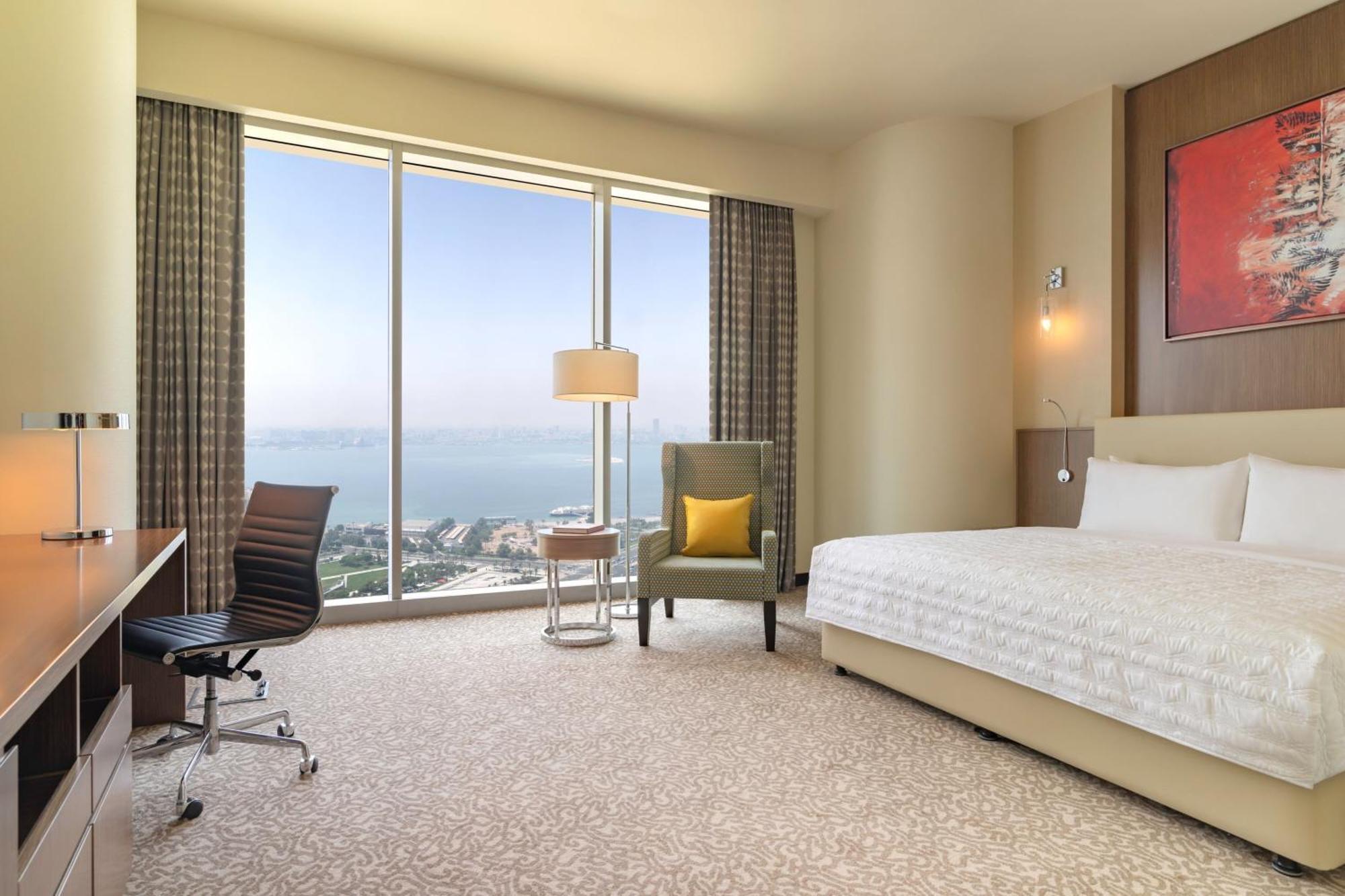 Le Meridien City Center Doha Exterior photo